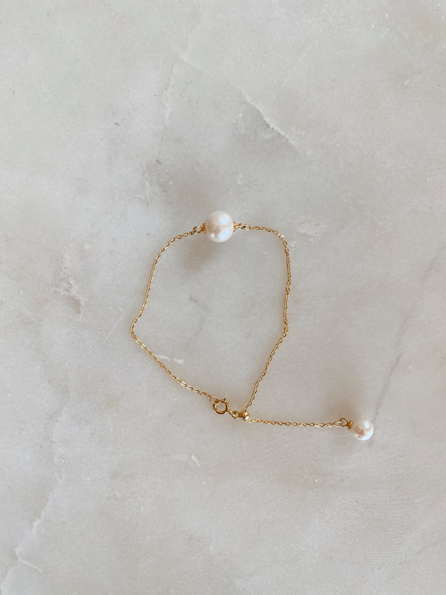 Abigail Pearl Bracelet