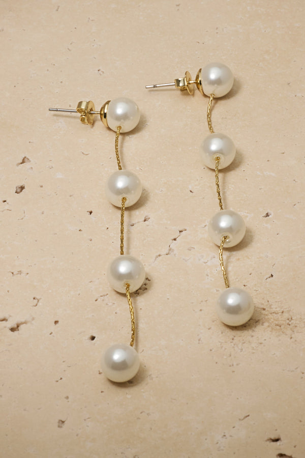 Luna Pearl Drops